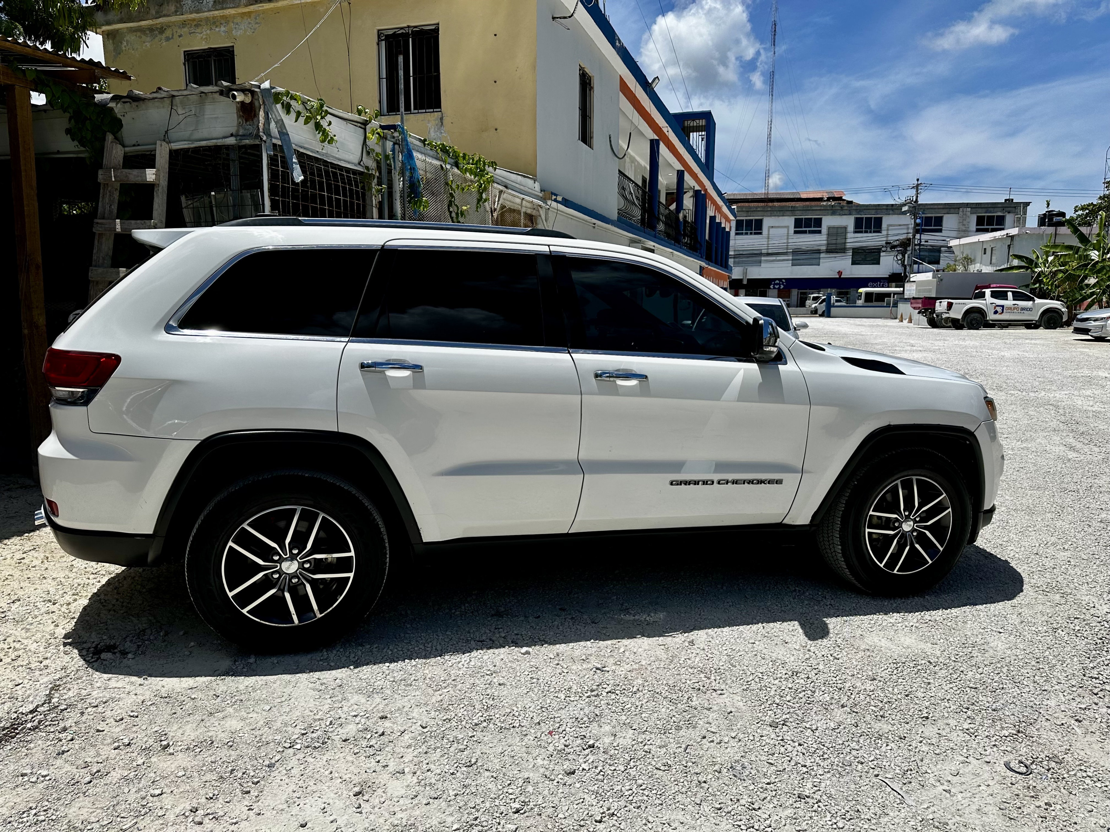 jeepetas y camionetas - excelente como nueva  2