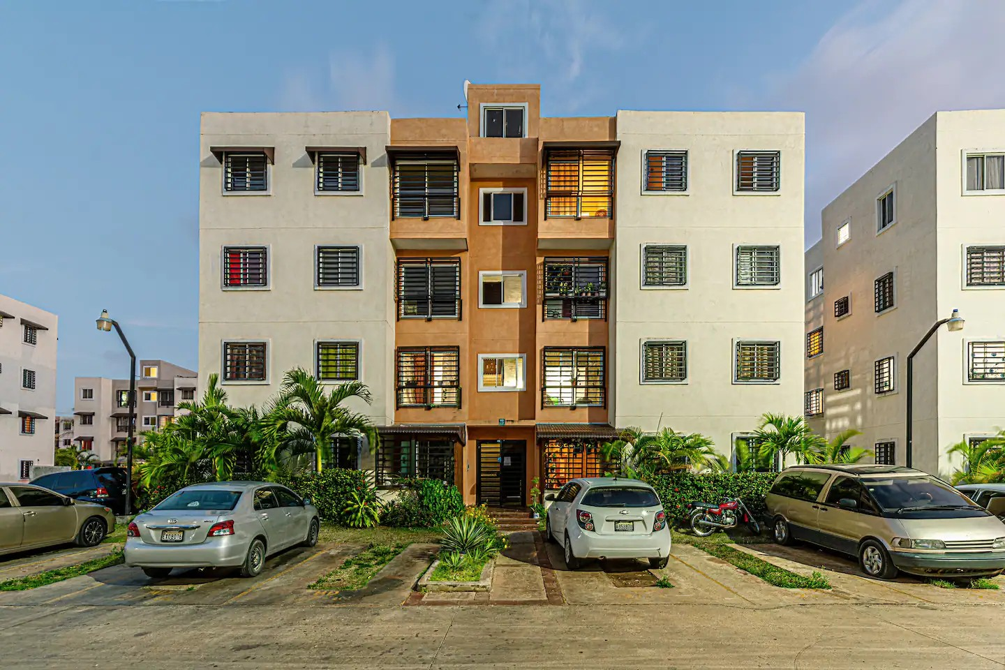 apartamentos - En venta: apartamento 67 m2 amueblado 9