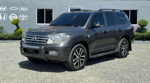 jeepetas y camionetas - Toyota land cruicer vxr 2008 5