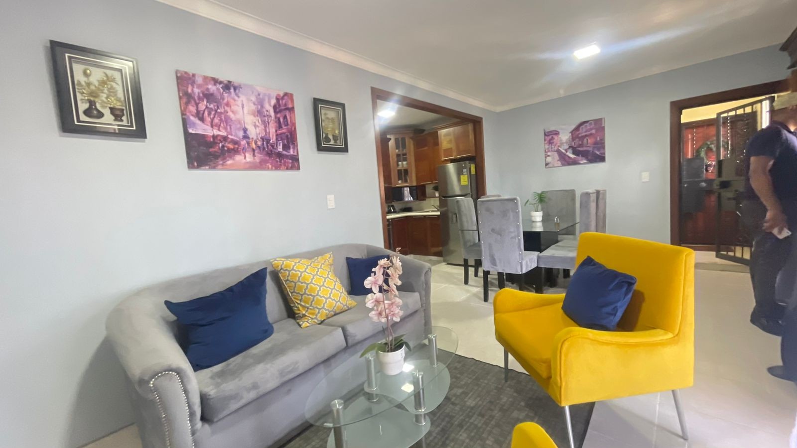 apartamentos - Se vende apartamento en Alma Rosa 23 Hab 4to nivel 98  1