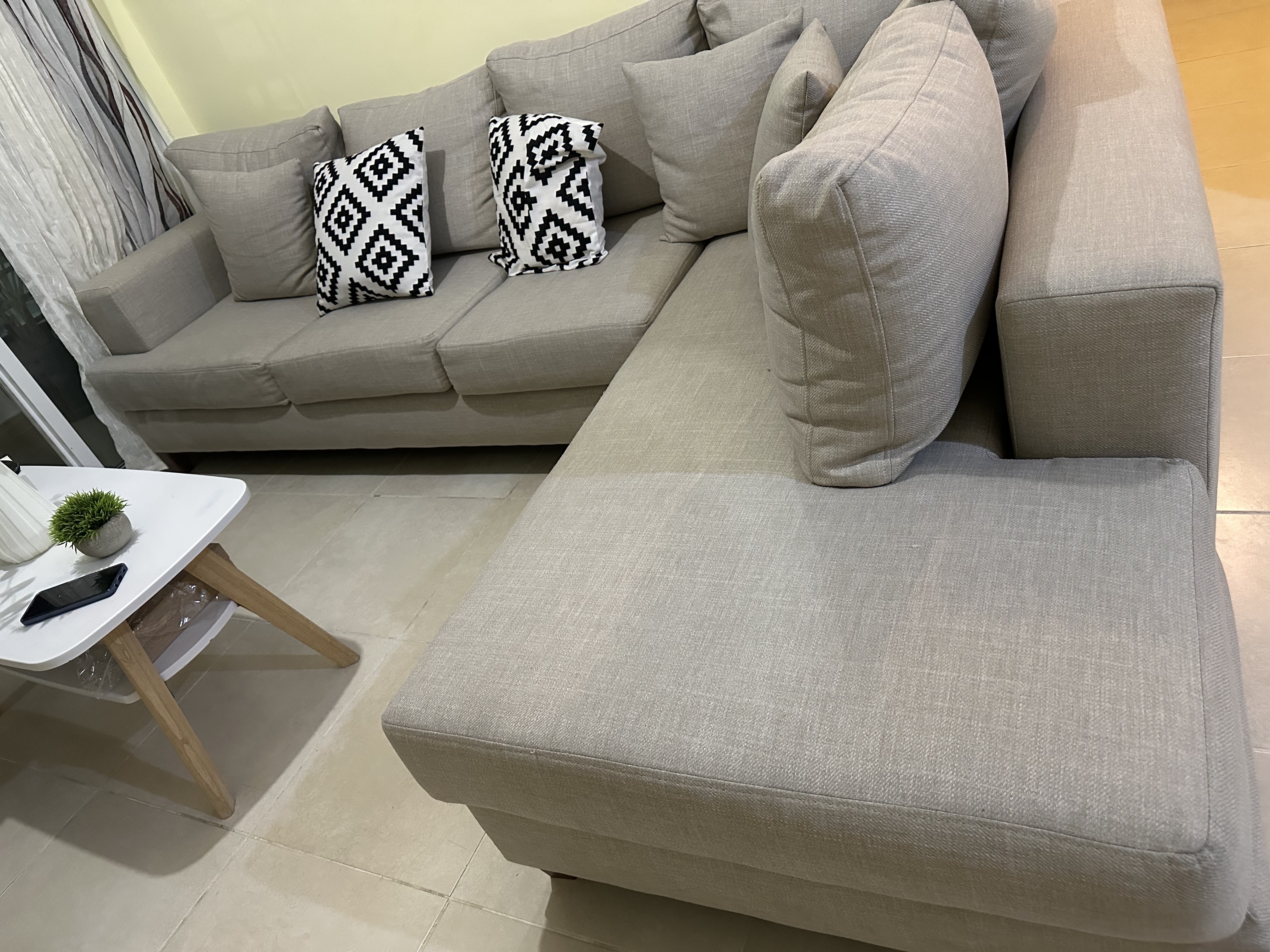 muebles y colchones - Mueble en forma de L. tapizado en canvas americana. tamaño 2.85cm * 1.85 CM .  5