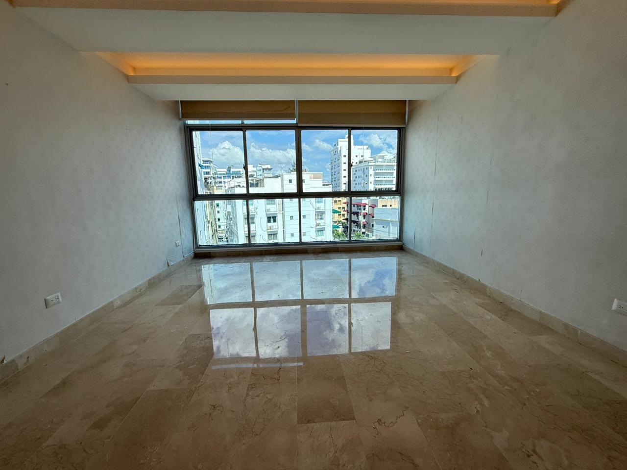 apartamentos - Vendo excelente apartamento en el renacimiento 3
