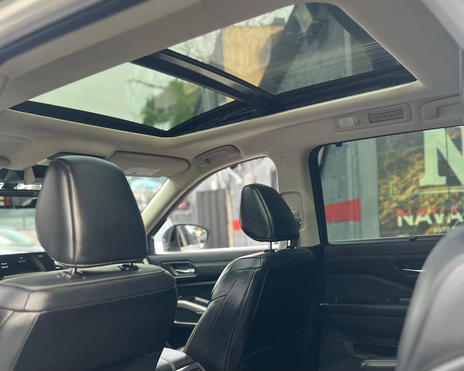 jeepetas y camionetas - NISSAN PATHFINDER PLATINUM 2022 5
