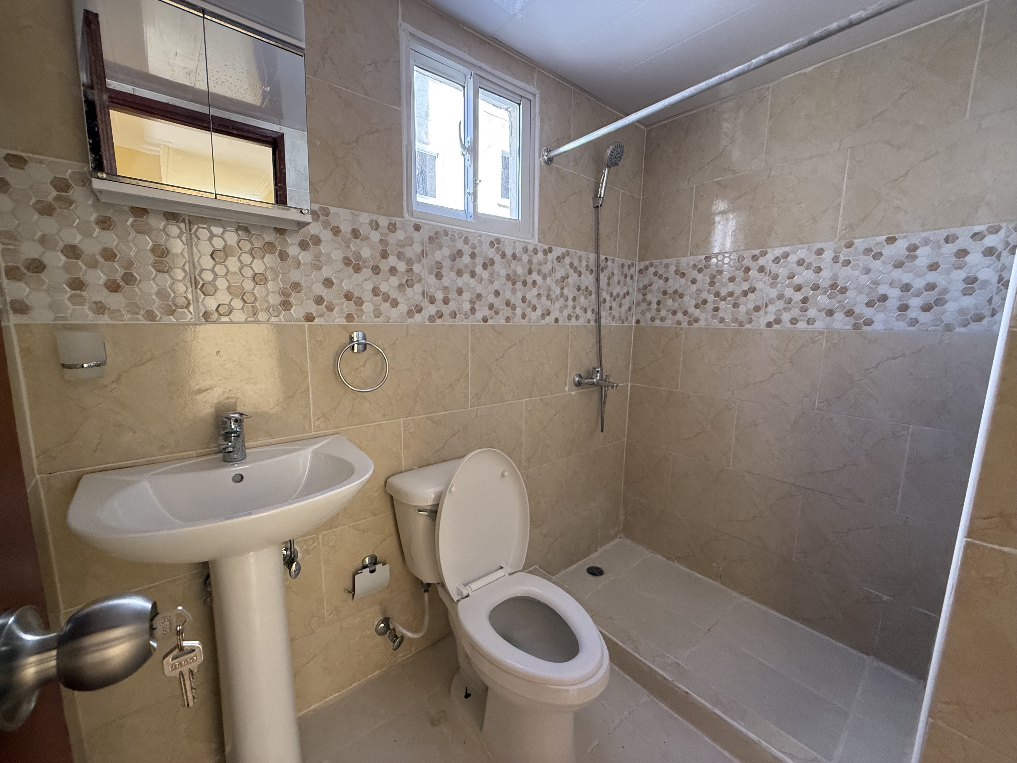 apartamentos - Apartamento en alquiler de 3 Habitaciones 1 Baño 1 Parqueo, Manoguayabo. 8