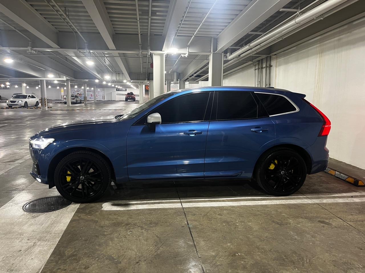 jeepetas y camionetas - VOLVO XC60 2018 T6 de OPORTUNIDAD  3