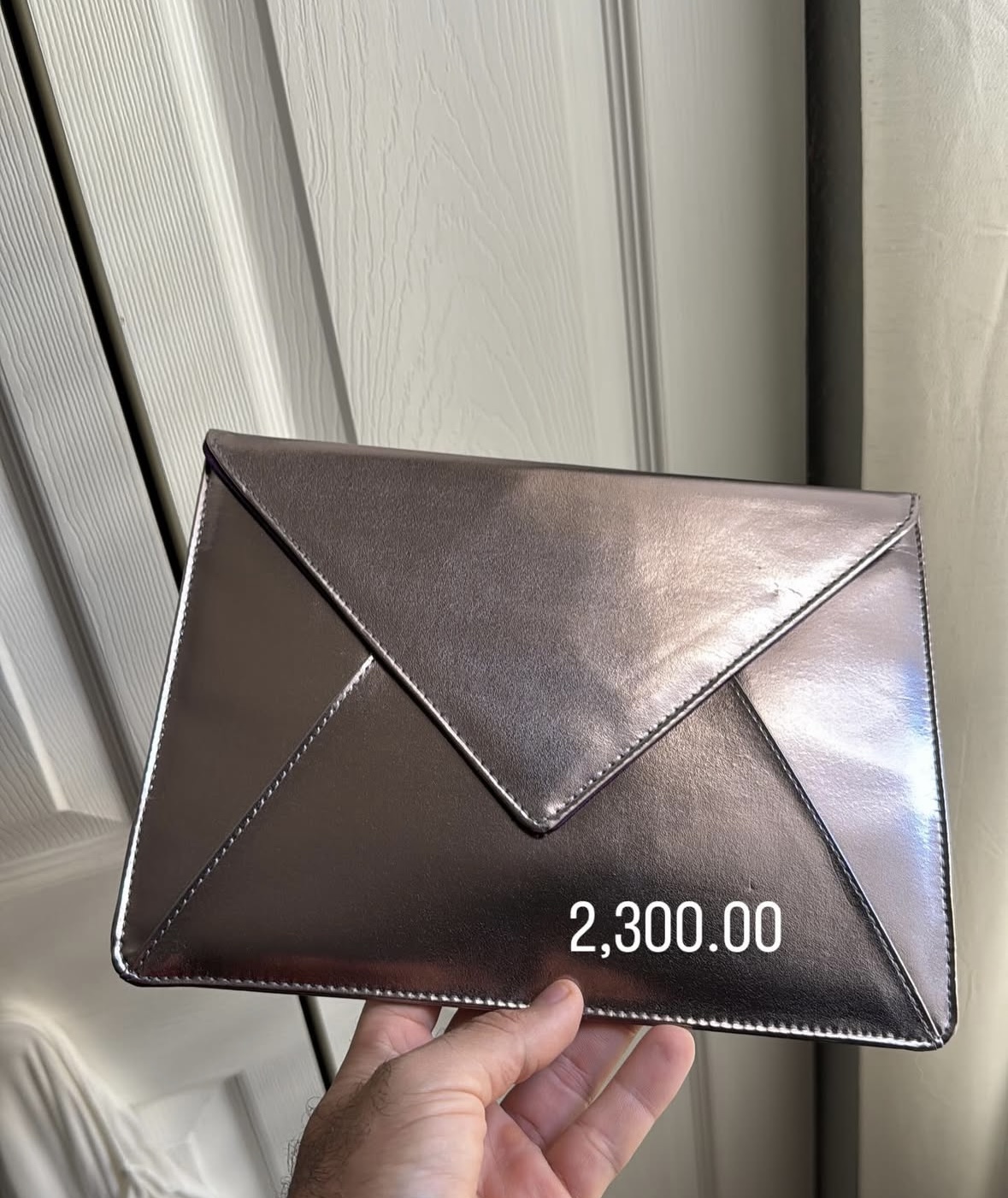 carteras y maletas - Cartera tipo sobre plateado 