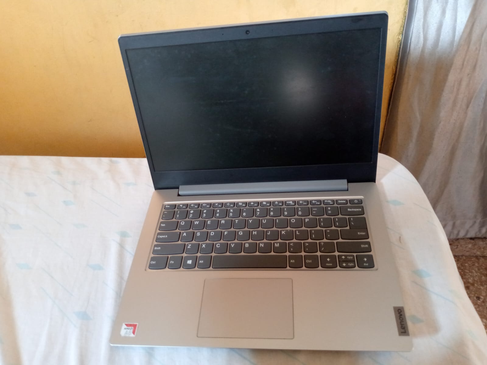 computadoras y laptops - Laptop Lenovo  2