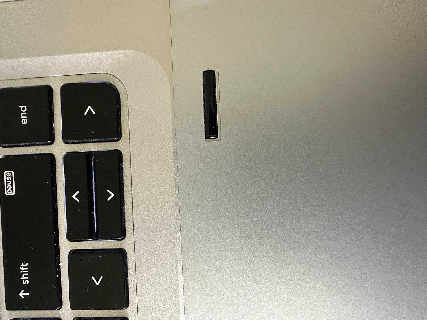 computadoras y laptops - Laptop HP touch  i5
 5