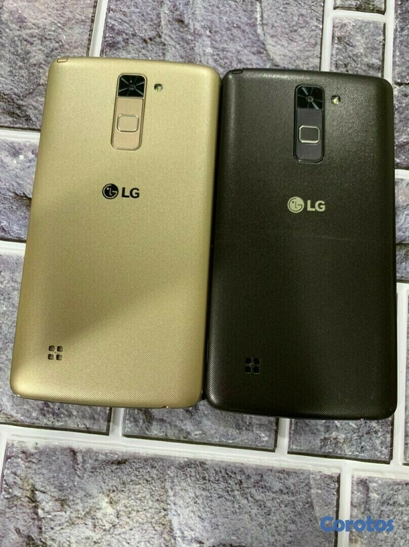 celulares y tabletas - Teléfono LG STYLUS 2  3