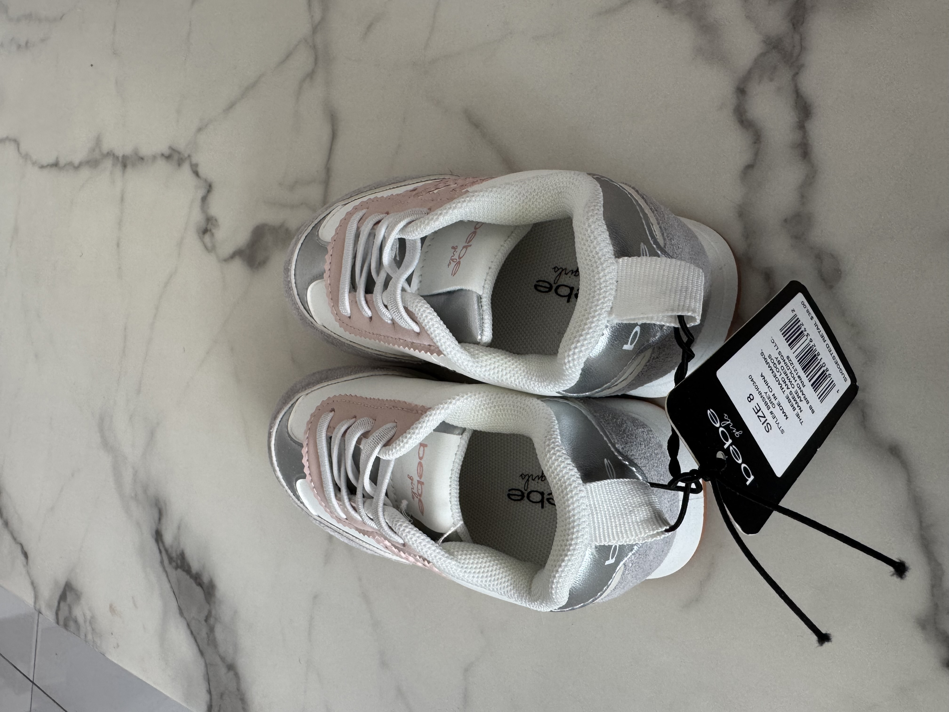 ropa y zapatos - 👟 Zapatos Deportivos para Niña – Talla 8 USA 3