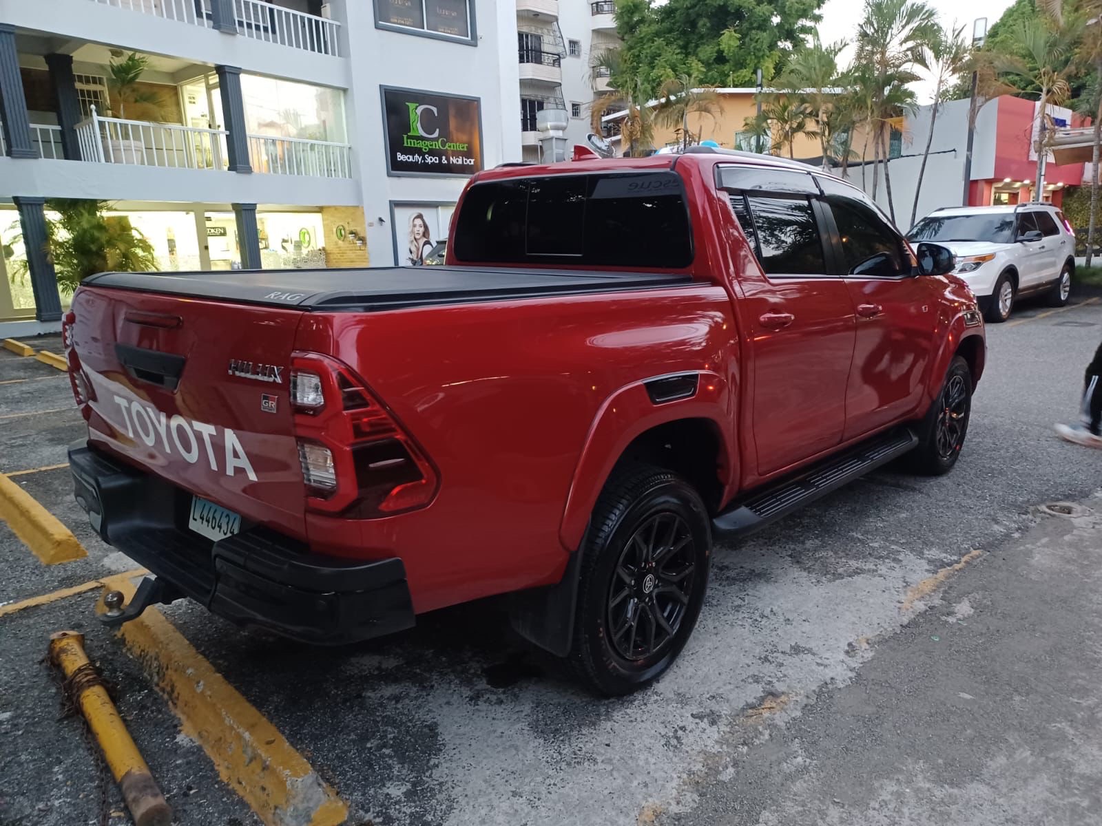 jeepetas y camionetas - Toyota Hilux GR sport 2022 5