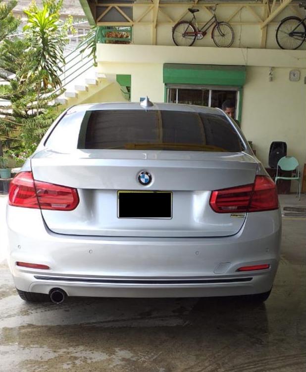 carros - BMW 318i Sportline 2017 2