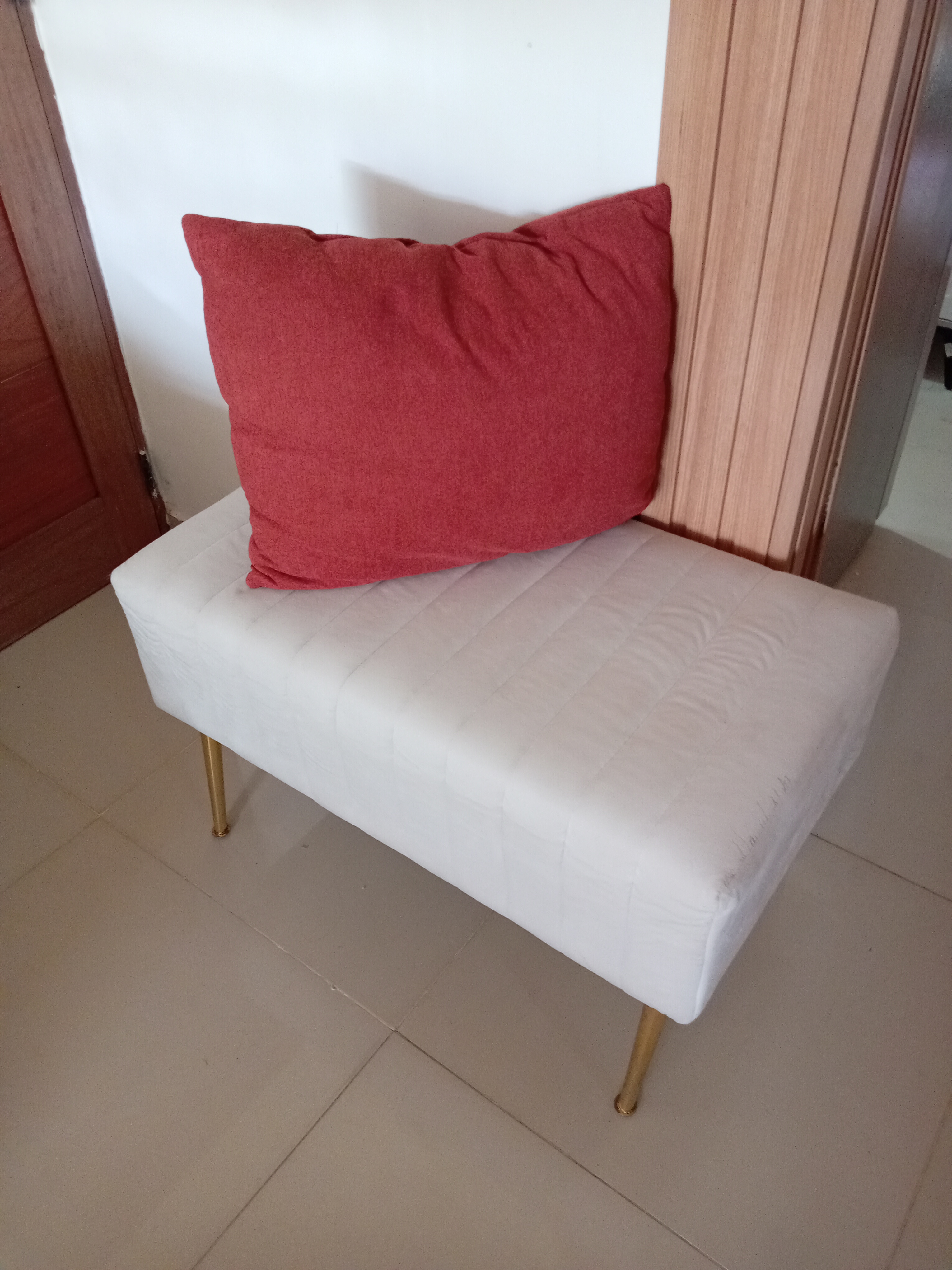 muebles y colchones - Hermoso diván, como nuevo 3