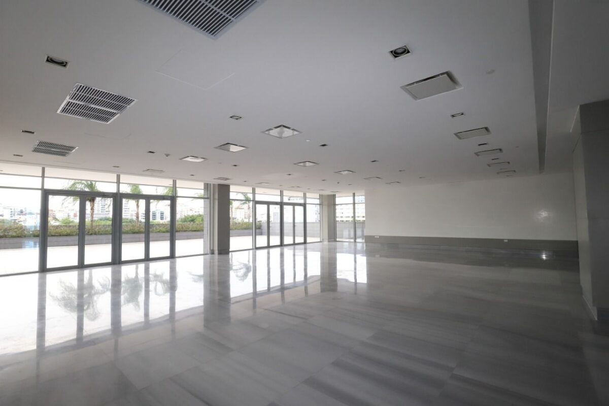 apartamentos - Apartamento Av. Anacaona Frente Parque Mirador Sur 4