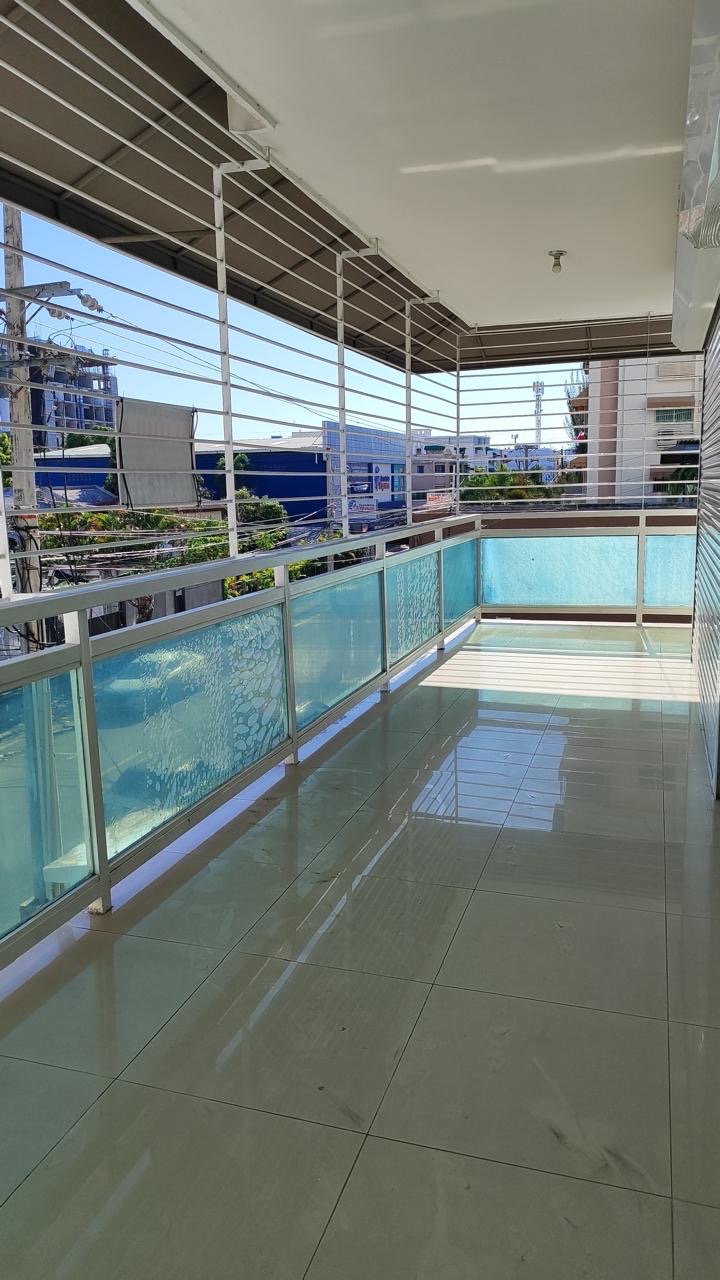 apartamentos - hermoso apartamento en zona céntrica Evaristo Morales  8