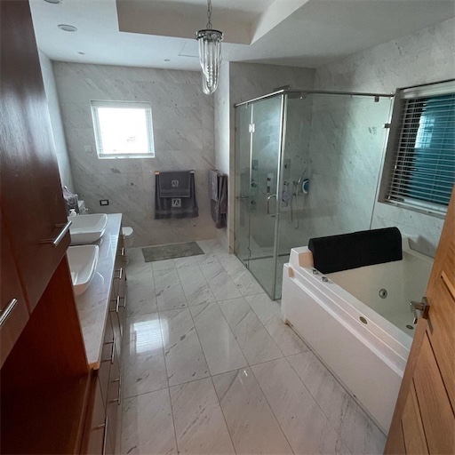 apartamentos - Ventas de apartamento tipo penthouse con 700mts sector naco con jacuzzi 3