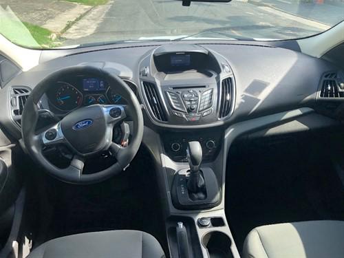jeepetas y camionetas - Ford Escape, 2014, 4x4, como nueva 4