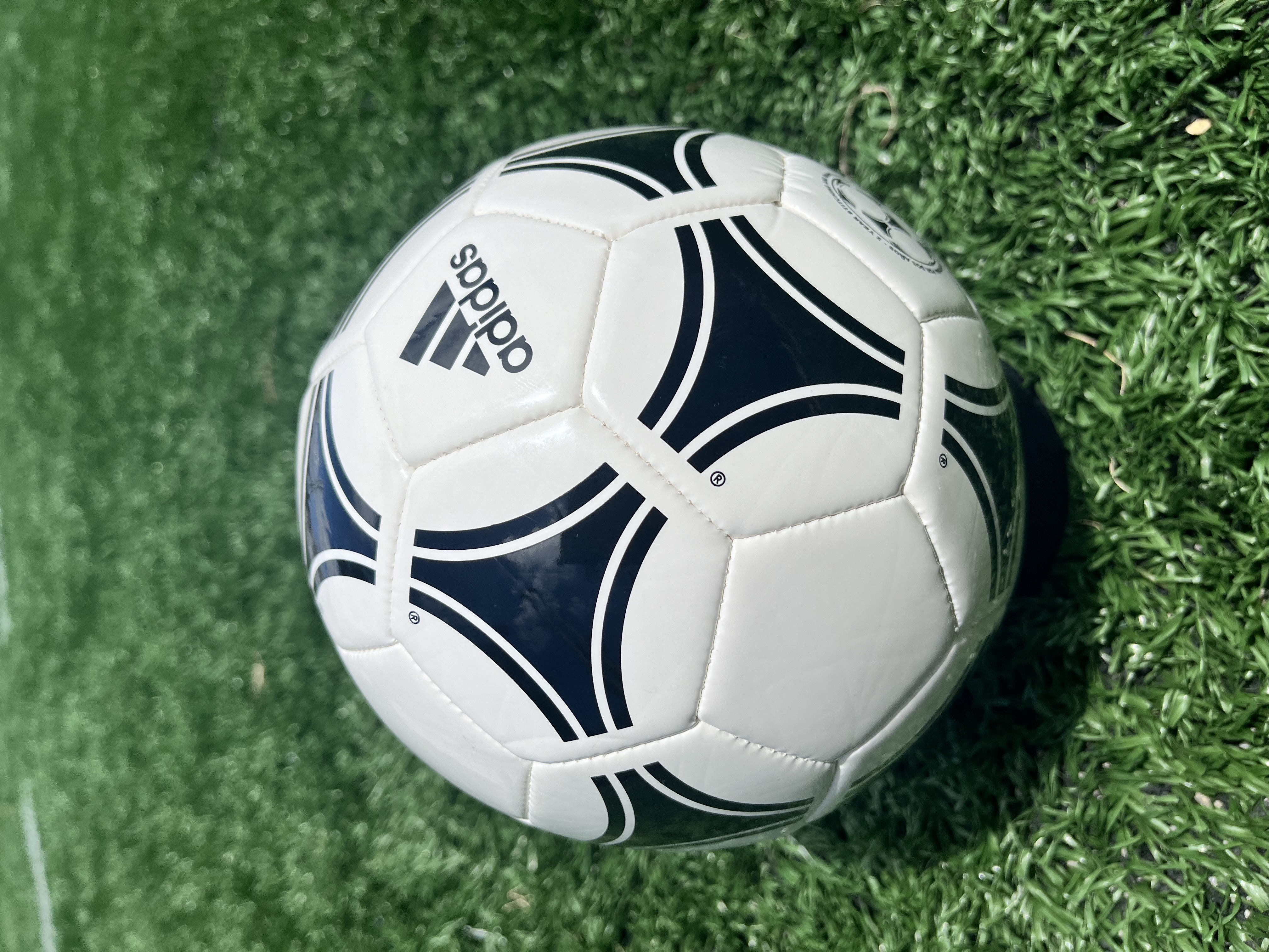 deportes - Balón de Fútbol Adidas Tango  0