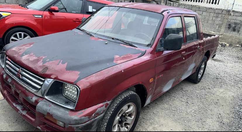 jeepetas y camionetas - Mistsubishi L200 1990 2