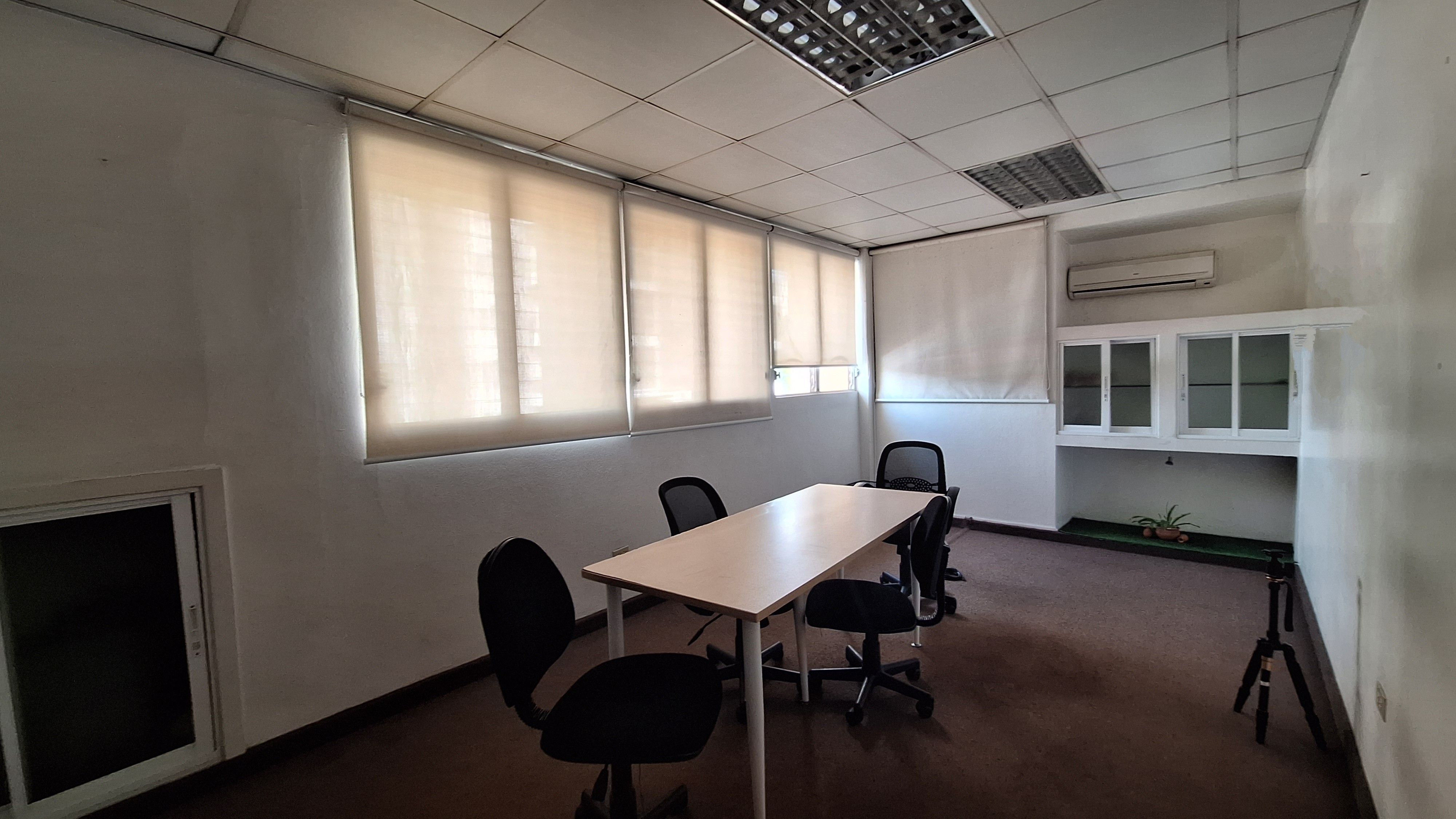 oficinas y locales comerciales - Bella Vista venta oficina 4