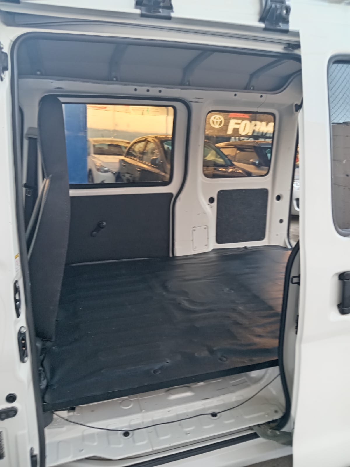 carros - DAIHATSU HIJET  8