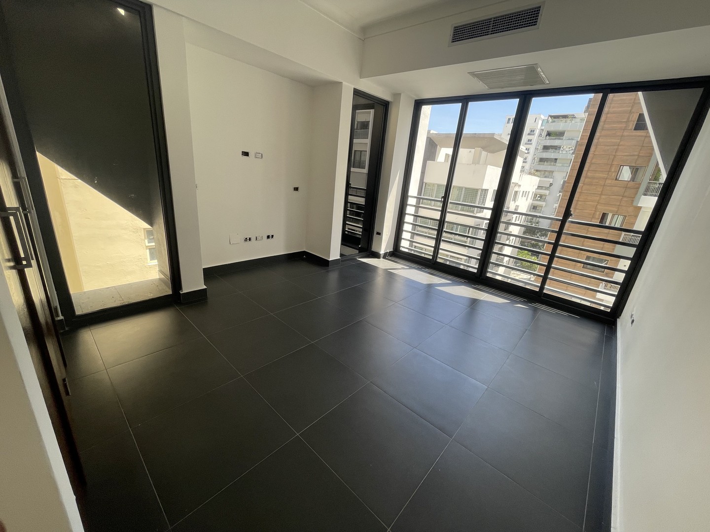 apartamentos - Naco duplex 3 habitaciones 2.5 banos 2 parqueos 3