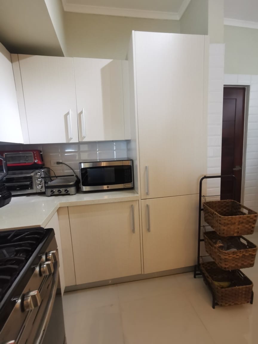 apartamentos - APARTAMENTO EN VENTA 2DA CON TERRAZA DE 3 HABITACIONES 3PARQUEOS 4
