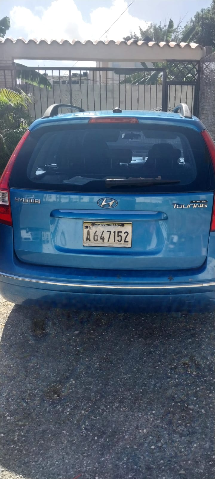 carros - Hyundai Elantra 2010  3