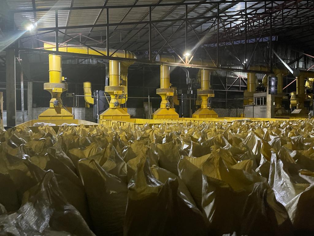 solares y terrenos - Finca de 4075 tareas en Cibao de Cacao  9
