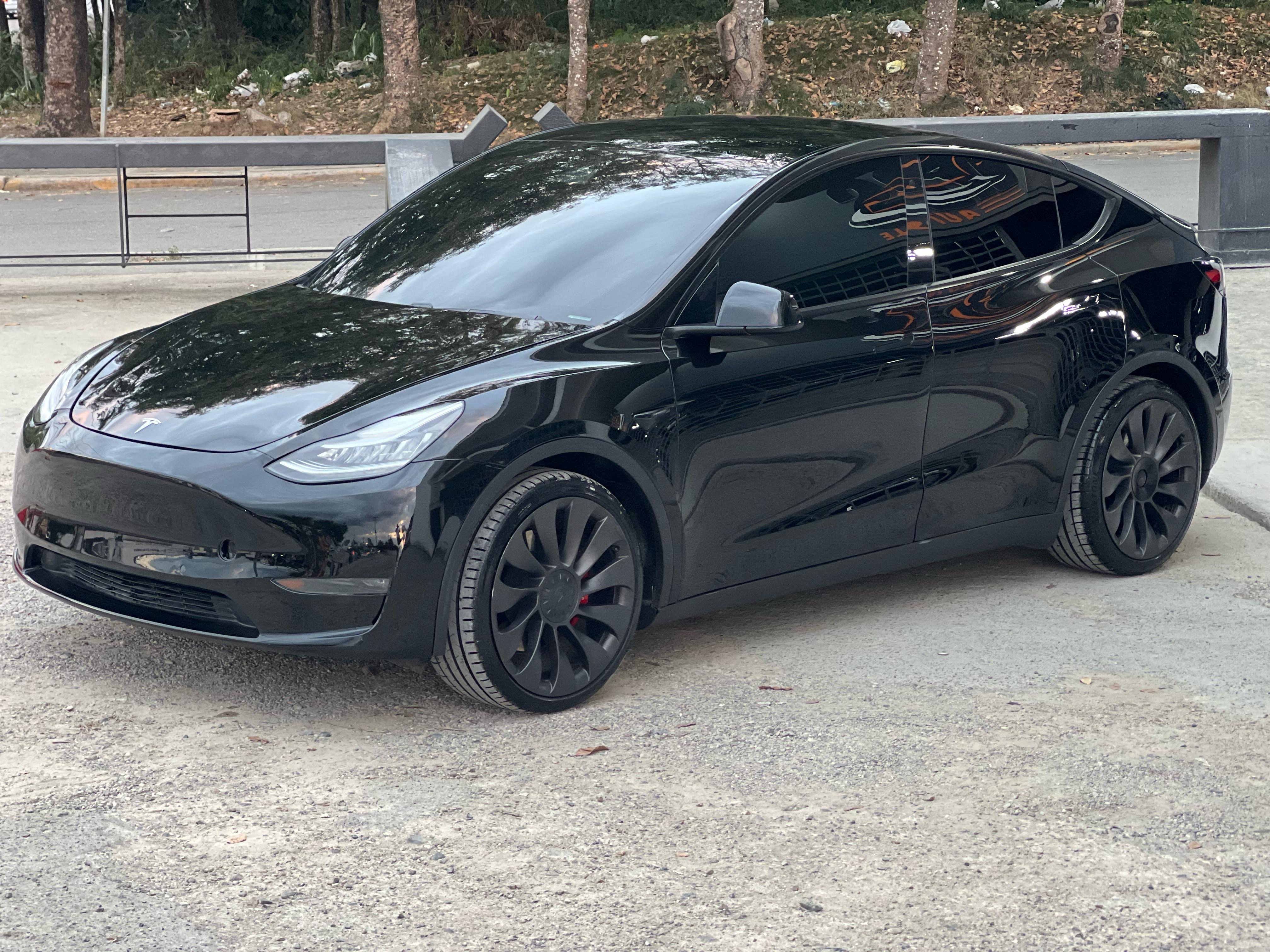 carros - Tesla Model Y Performance 