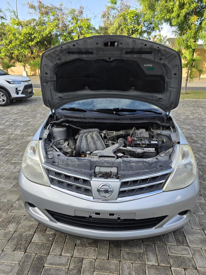carros - Vendo Nissan Tiida 2012  2