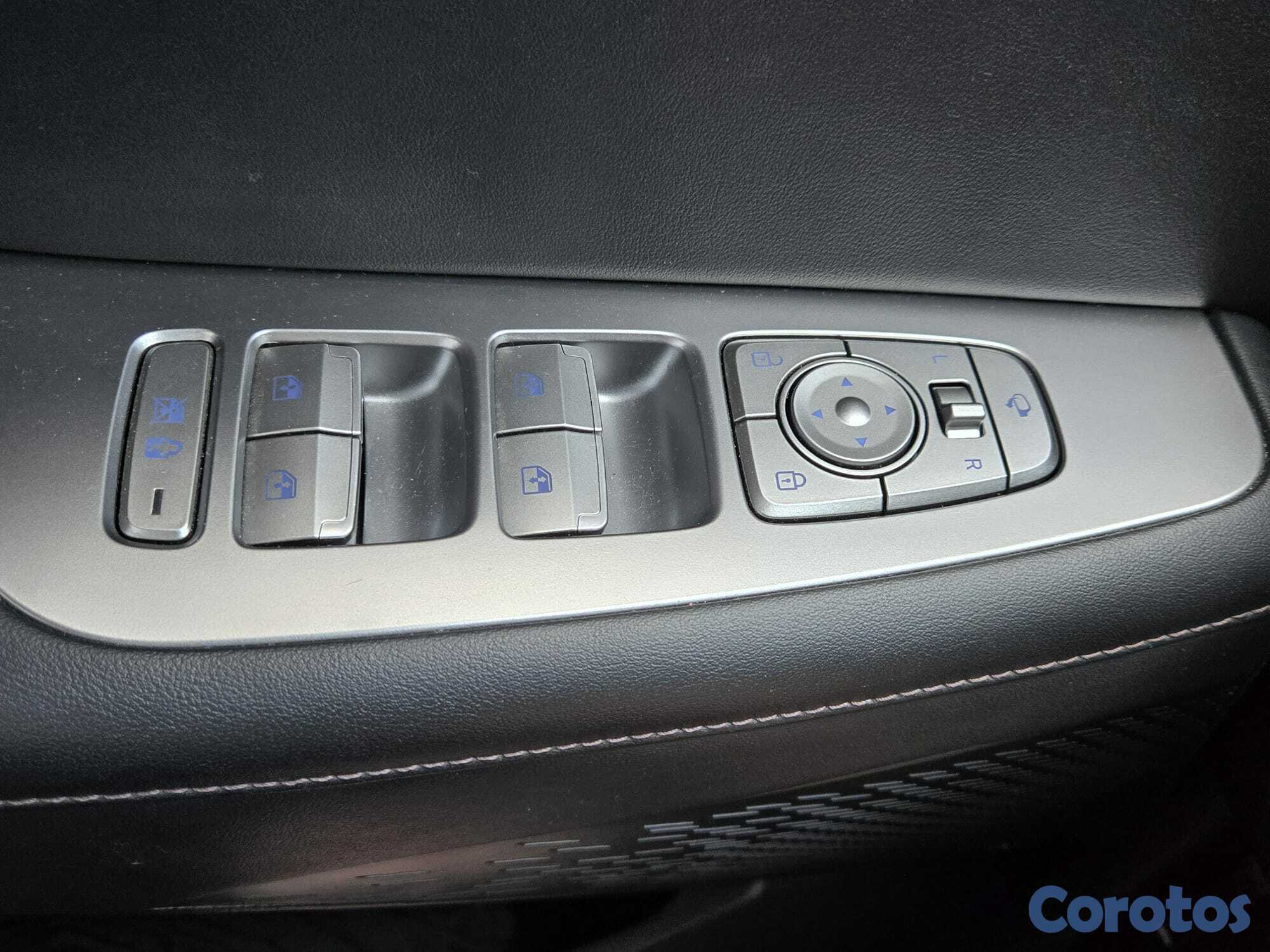 jeepetas y camionetas - HYUNDAI PALISADE 2019 NEGRO GASOLINA 5