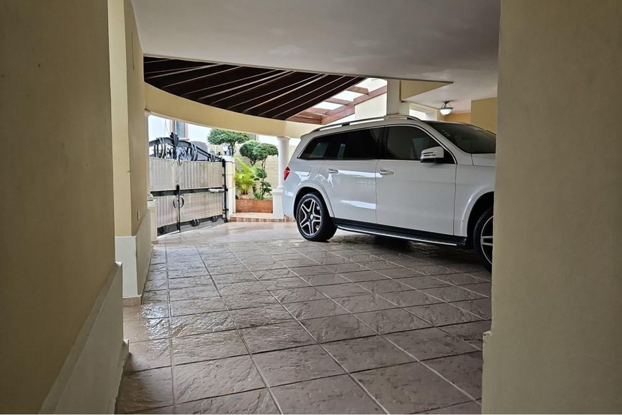 casas - Urbanización Fernandez, Santo Domingo D.N. Casa en 7