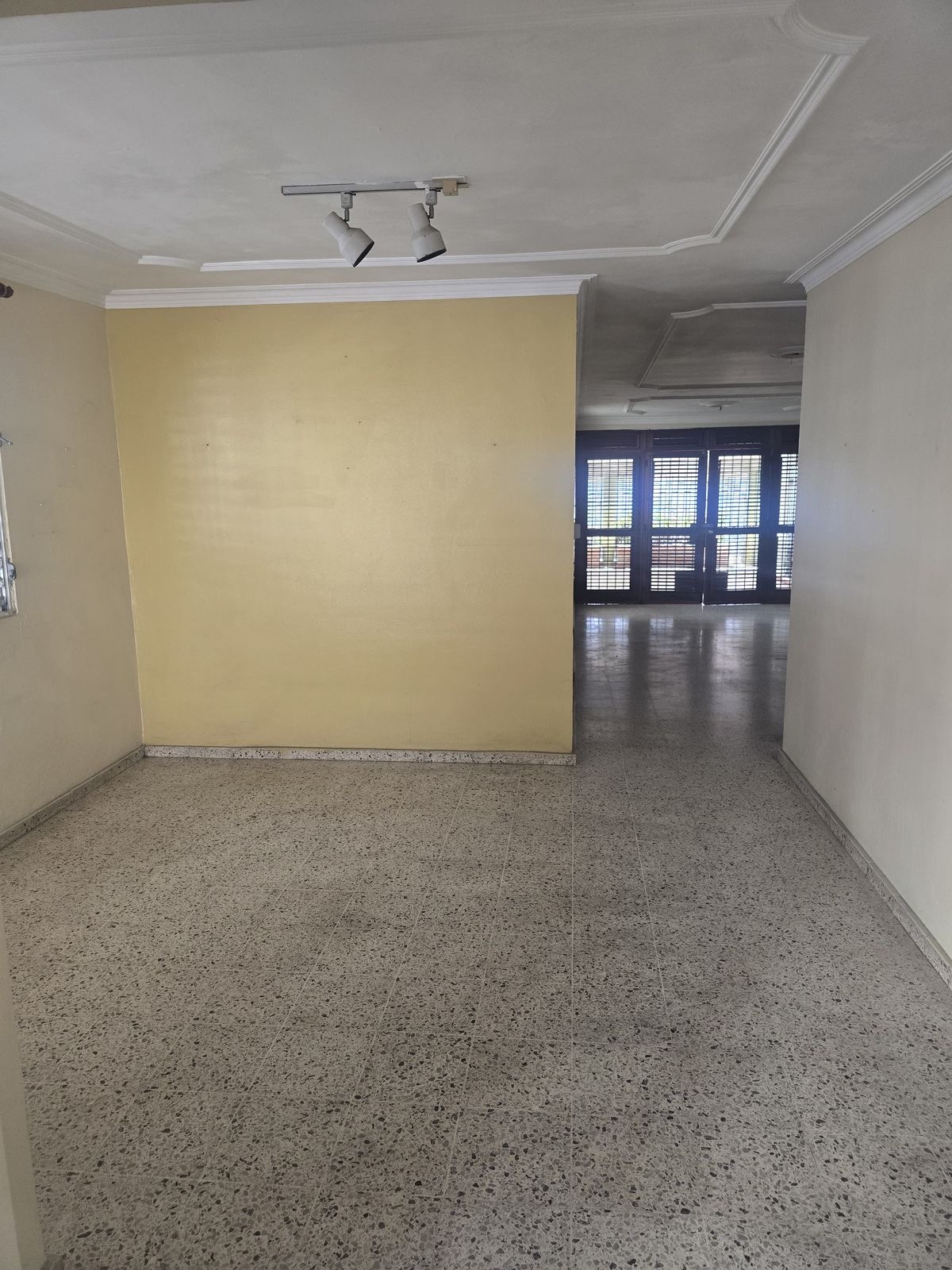 casas - Vendo casa en el millón ideal para negocio 500 met 9