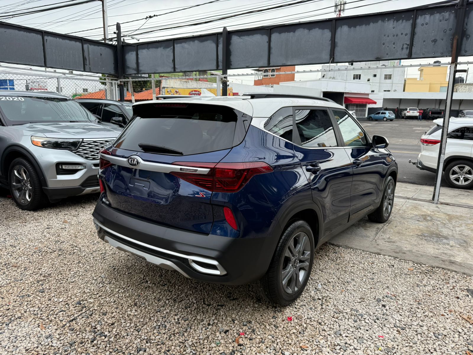jeepetas y camionetas - Kia seltios S 2021 3