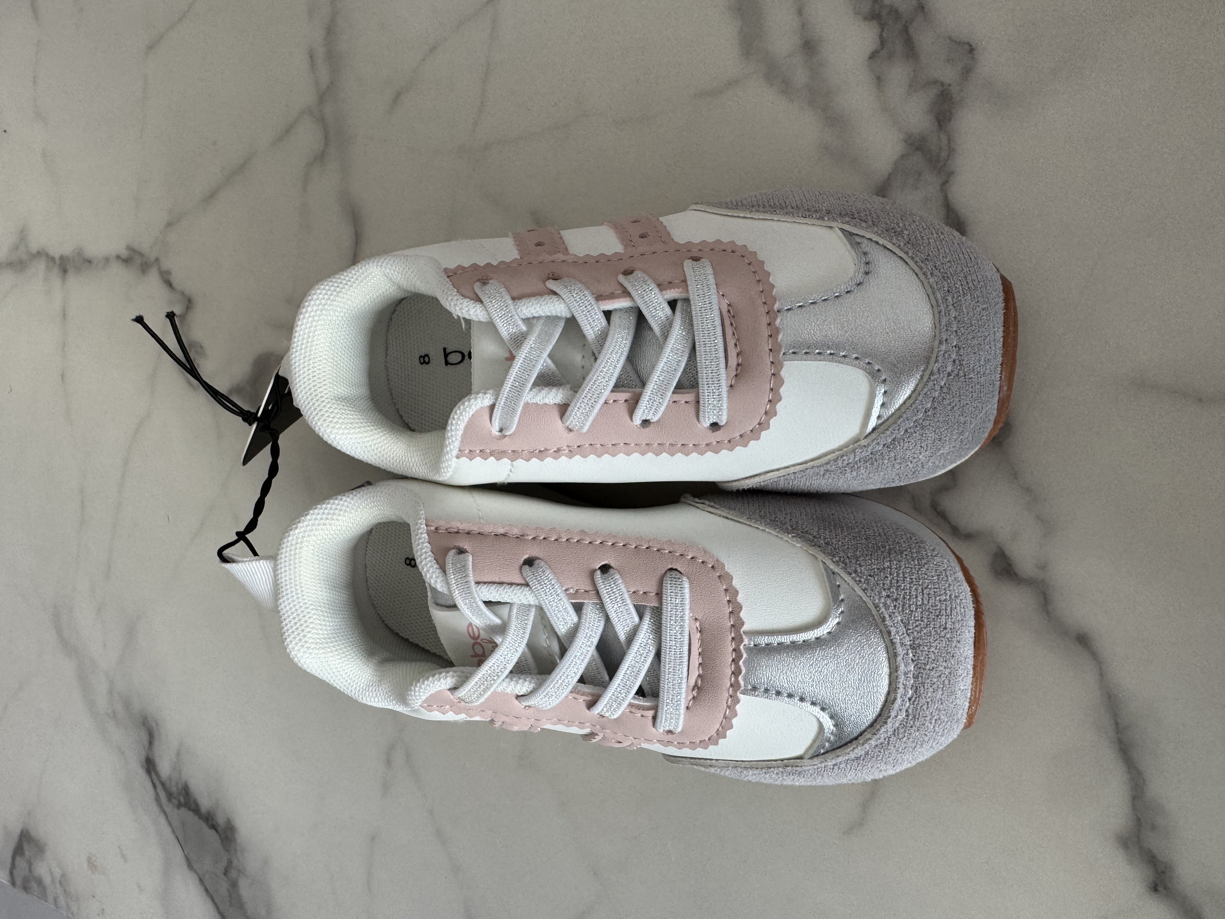 ropa y zapatos - 👟 Zapatos Deportivos para Niña – Talla 8 USA 4