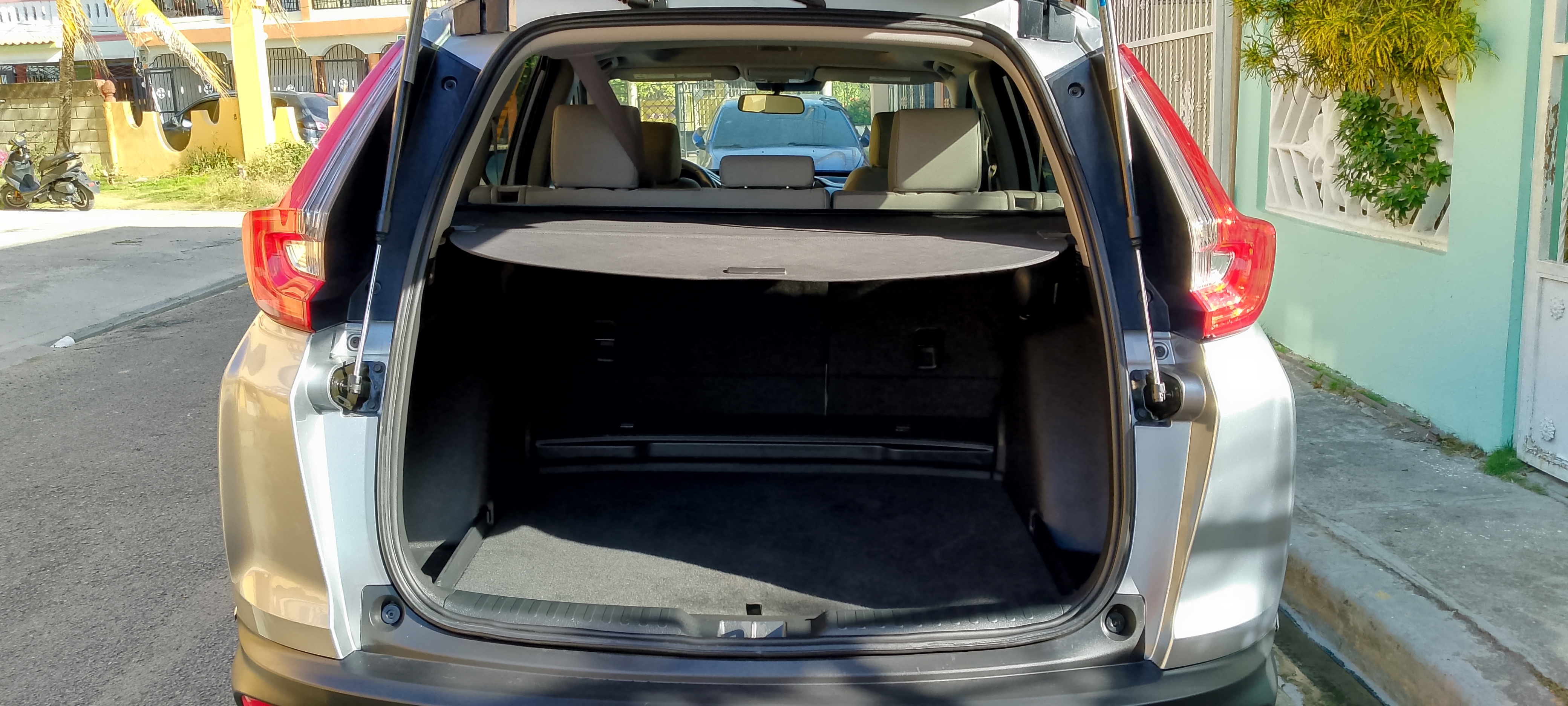 jeepetas y camionetas - Honda CRV EX 2019... recién importada, con tan solo 12mil millas de uso.... 3