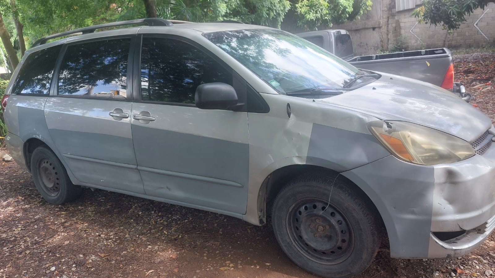otros vehiculos - toyota sienna 2002 0