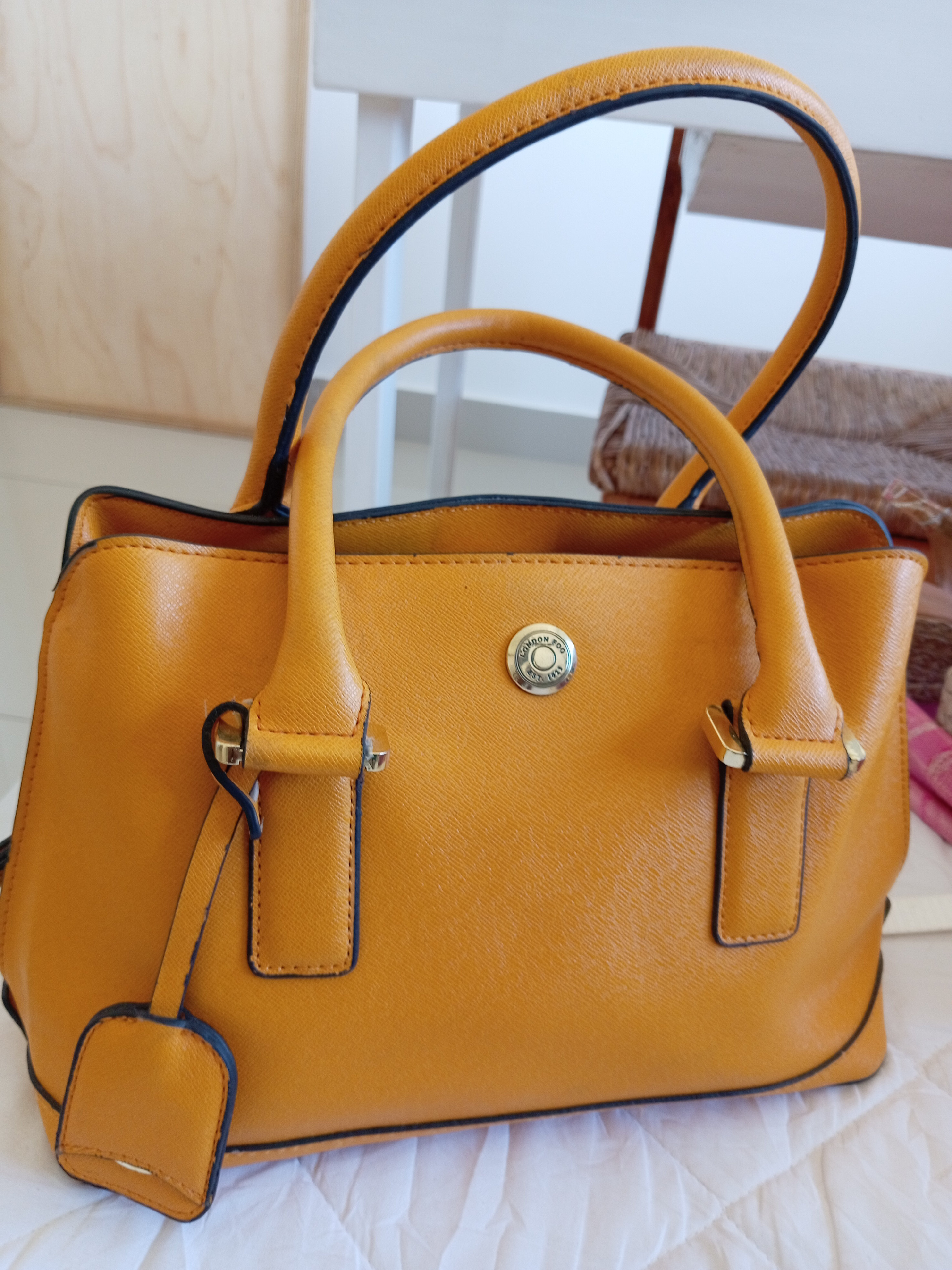 carteras y maletas - Cartera hermosa 100%original marca London fog 3
