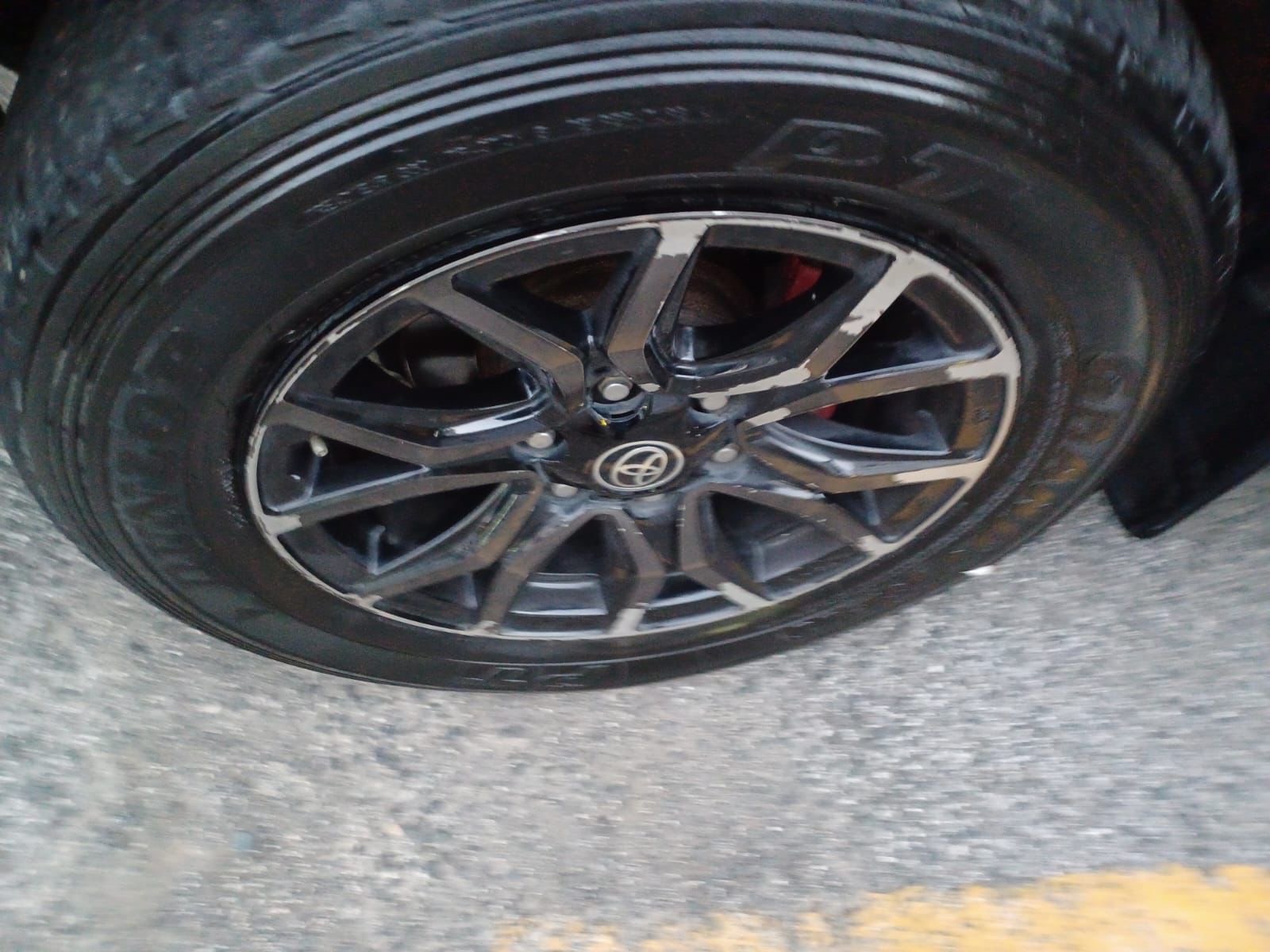 jeepetas y camionetas - Toyota Hilux GR sport 2022 6