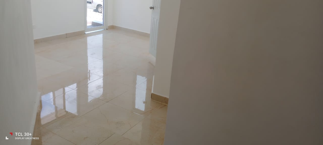 oficinas y locales comerciales - Loca comercial en Bella Vista en alquiler 4