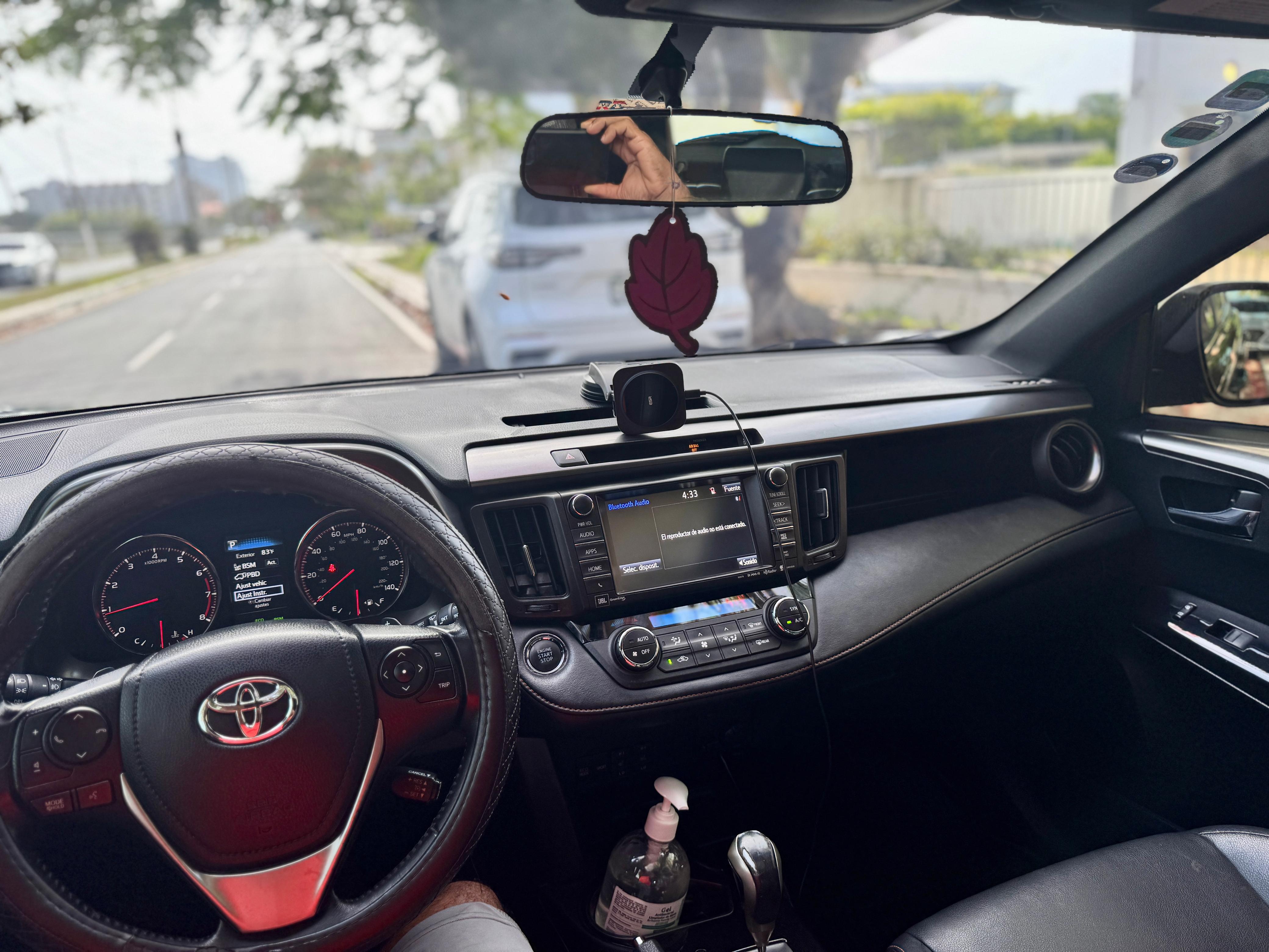 jeepetas y camionetas - Toyota rav4 2016 se 9