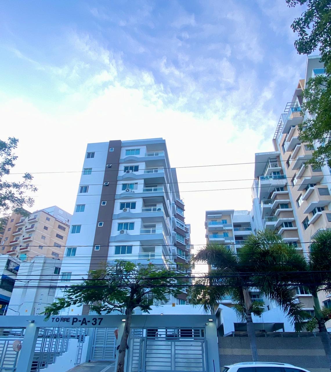 apartamentos - Apartamento En Alquiler Totalmente Amueblo 0