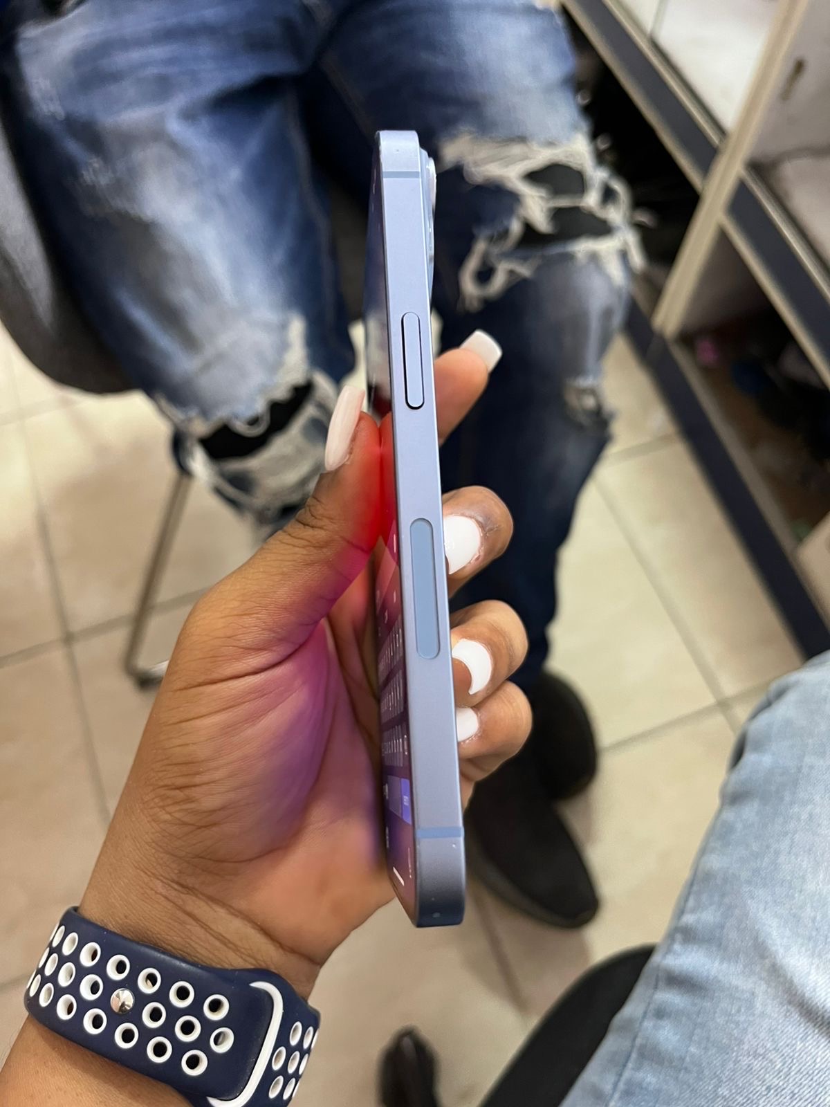 celulares y tabletas - Vendo iPhone 14 normal (128gb) 3