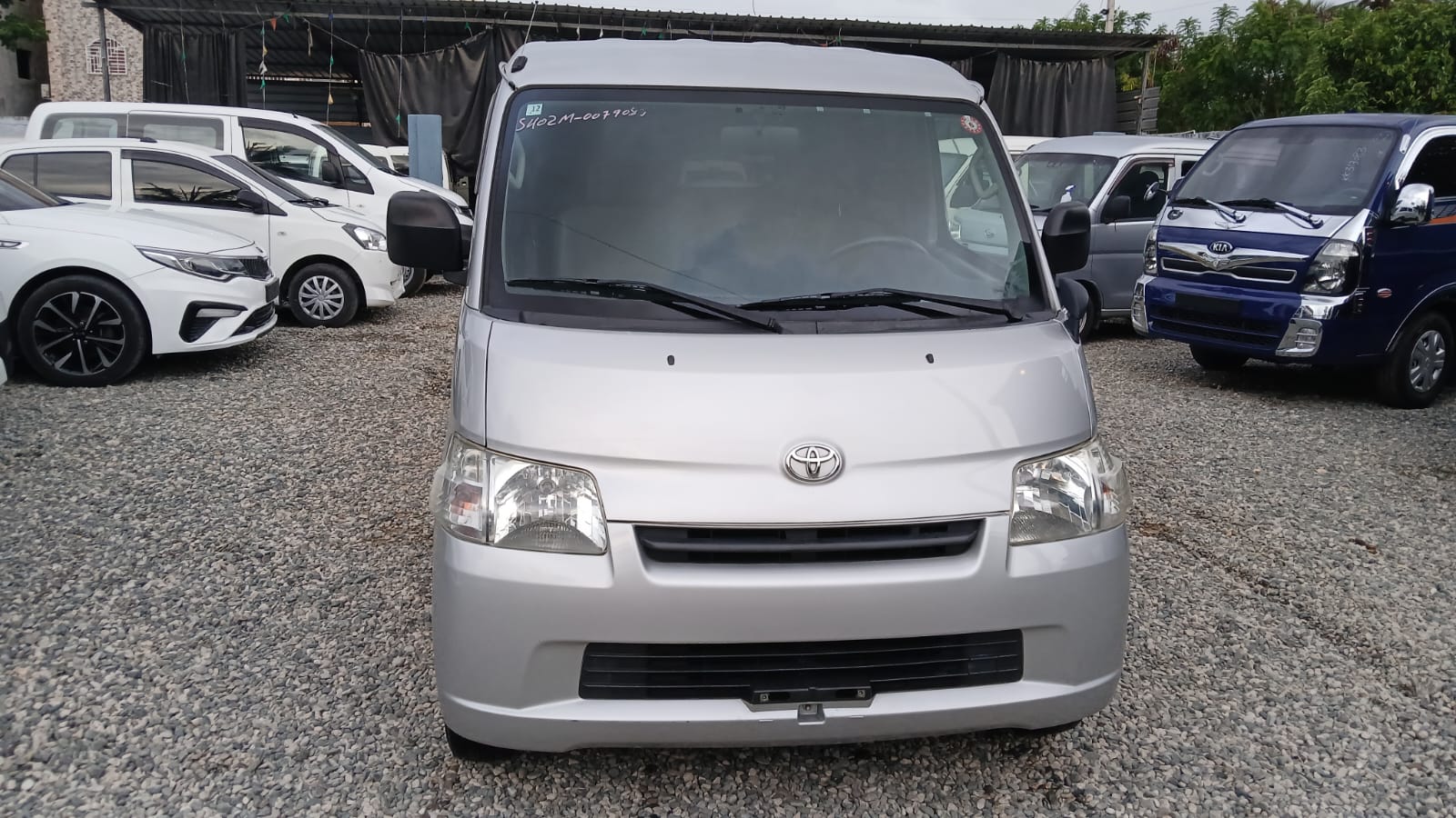 carros - VENDO TOYOTA TOWN ACE 2019 FINANCIAMIENTO DISPONI 1