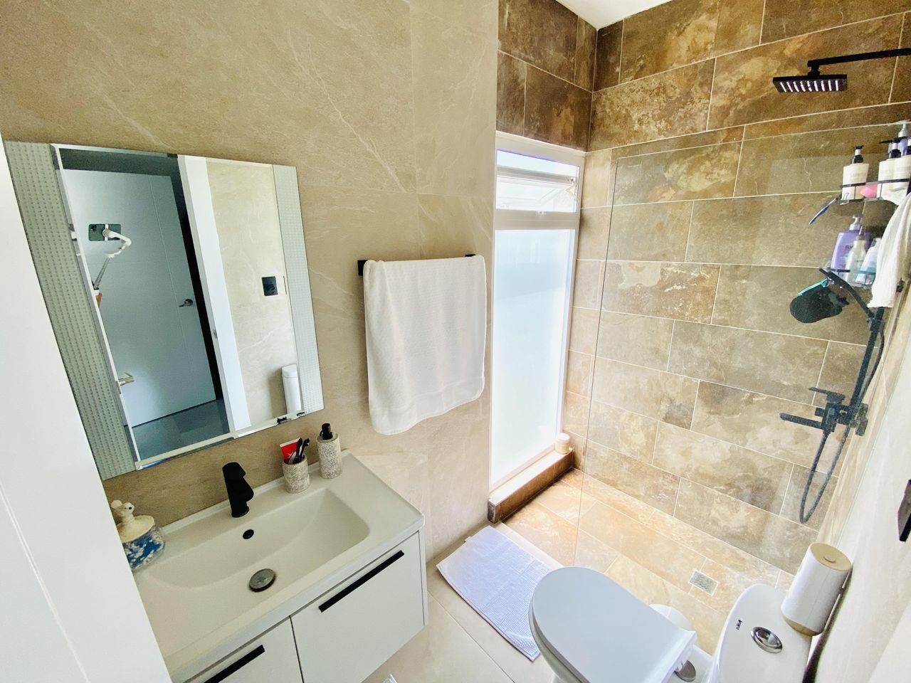 casas vacacionales y villas - Villa en venta en vista cana  8
