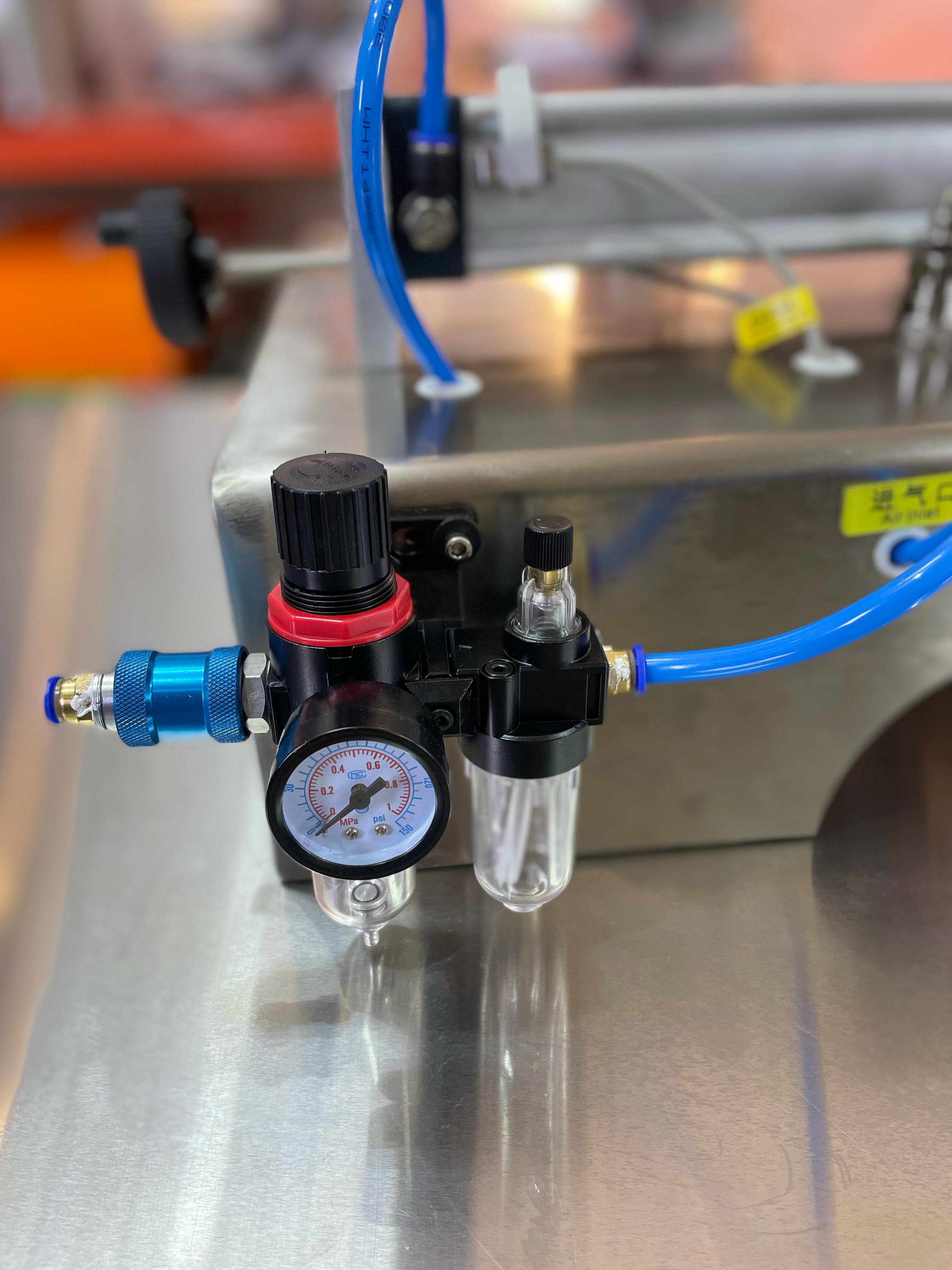 equipos profesionales - Llenadora automatica de liquidos viscosos shampoo  2