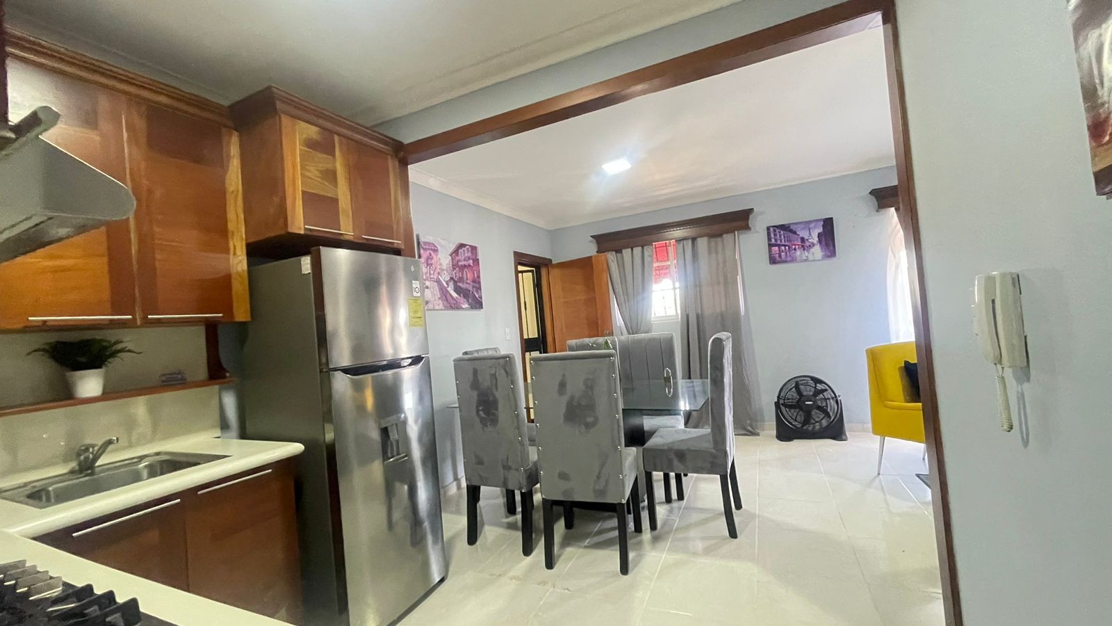 apartamentos - Se vende apartamento en Alma Rosa 23 Hab 4to nivel 98  4