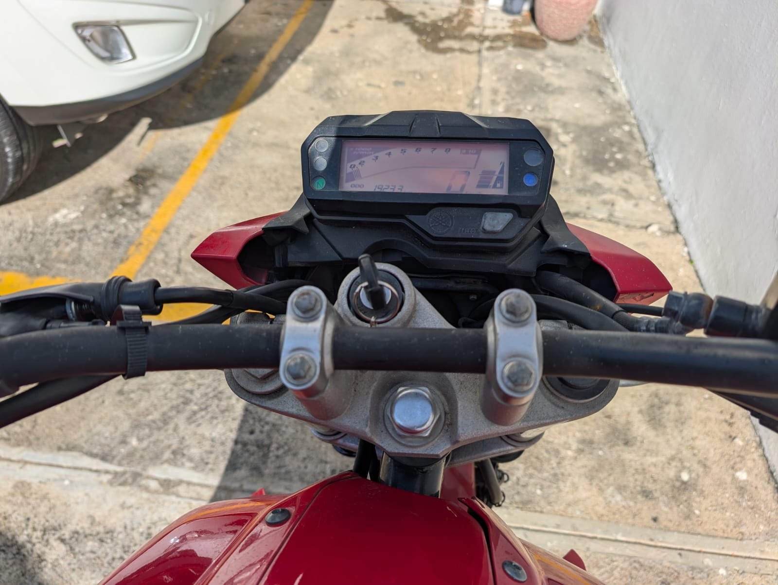 motores y pasolas - Yamaha FZ 150 3