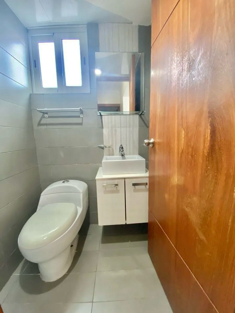 apartamentos - Alquilo apartamento amueblado en Naco 3